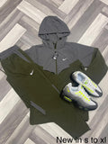 (A) Nike 2 tone Windbreaker sets (2 variants)