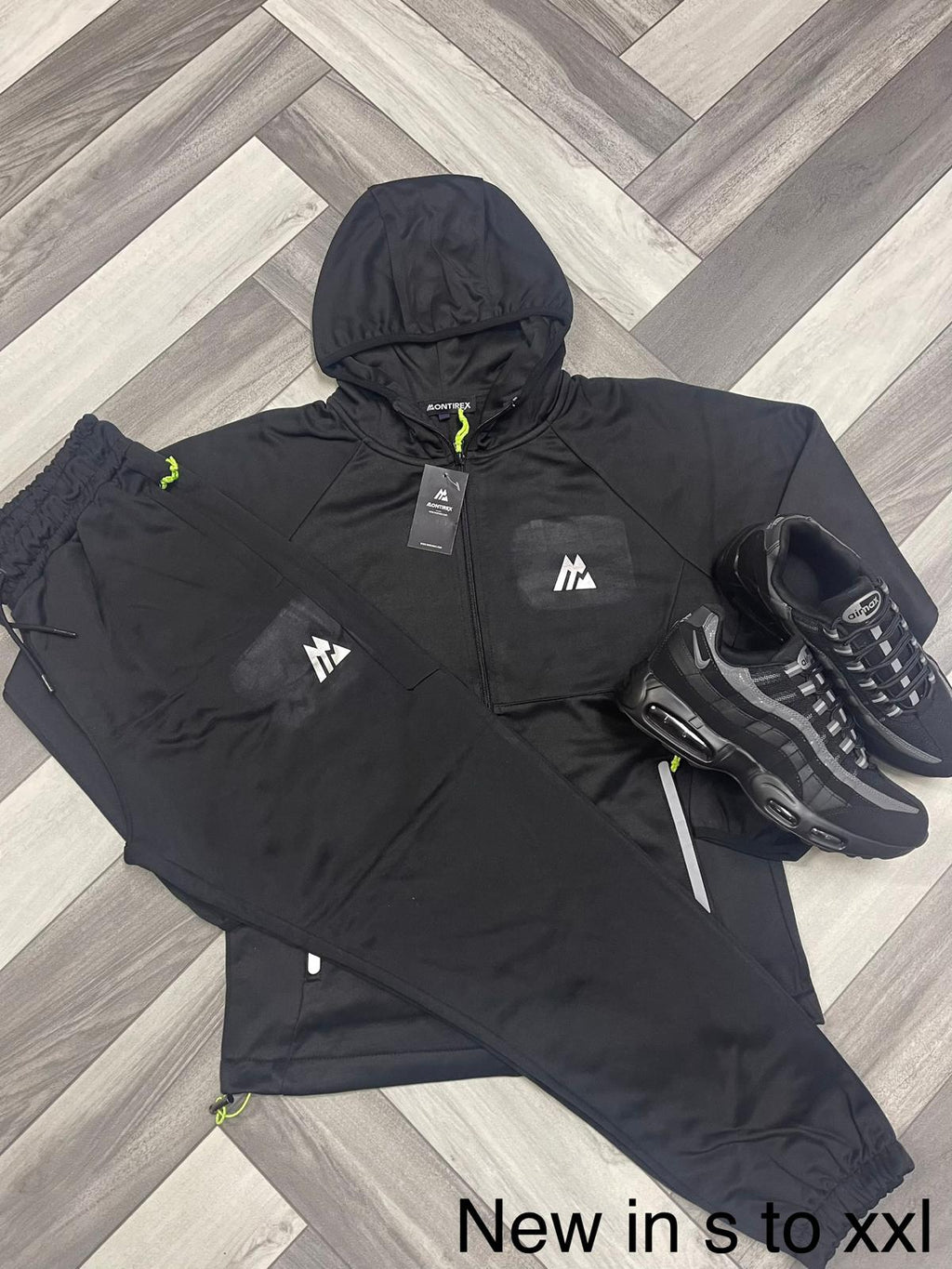 (B) Montrex tracksuits                        (3 variants)